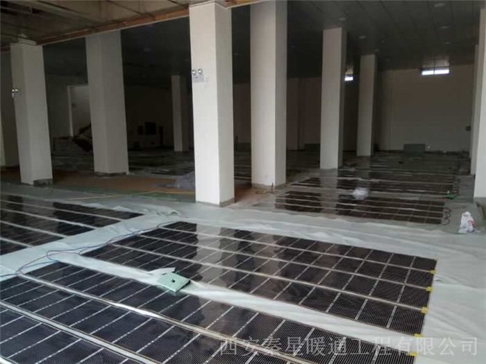 健身房電熱膜地暖鋪設